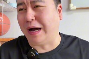 大史：杜兰特准绝杀火箭艰难战胜鹈鹕 阿门小谢加油吧